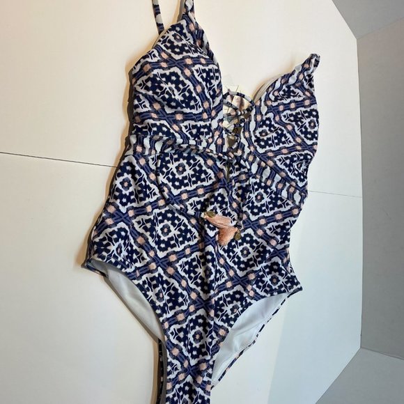 NWT Jessica Simpson Printed Lace-Up One Piece swimsuit - Picture 3 of 5